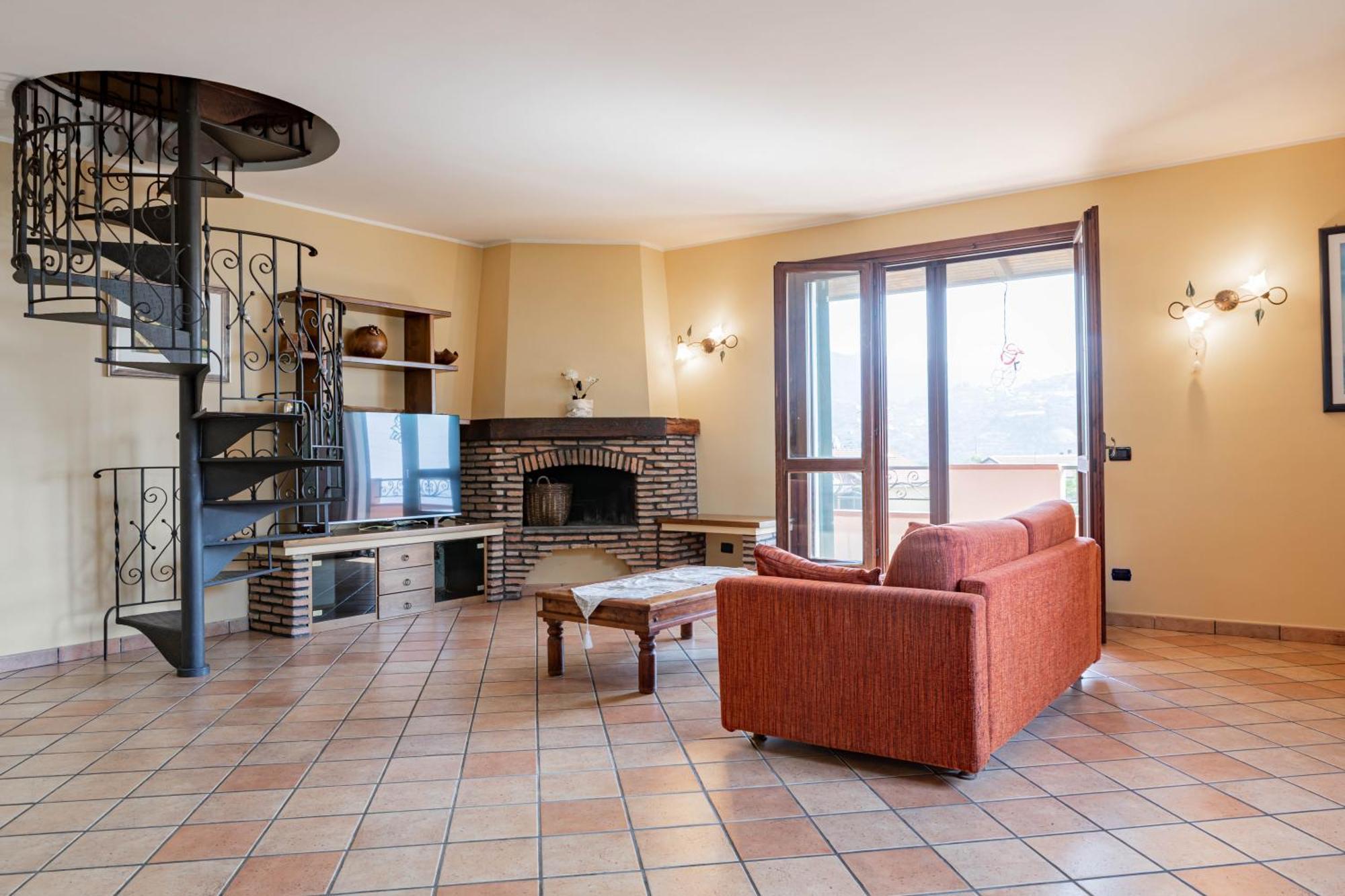 H11 Oasi Serena Parcheggio-Giardino Taggia Luaran gambar